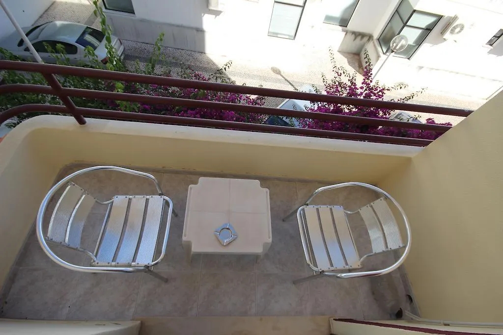 Hospedaria Buganvilia Alvor