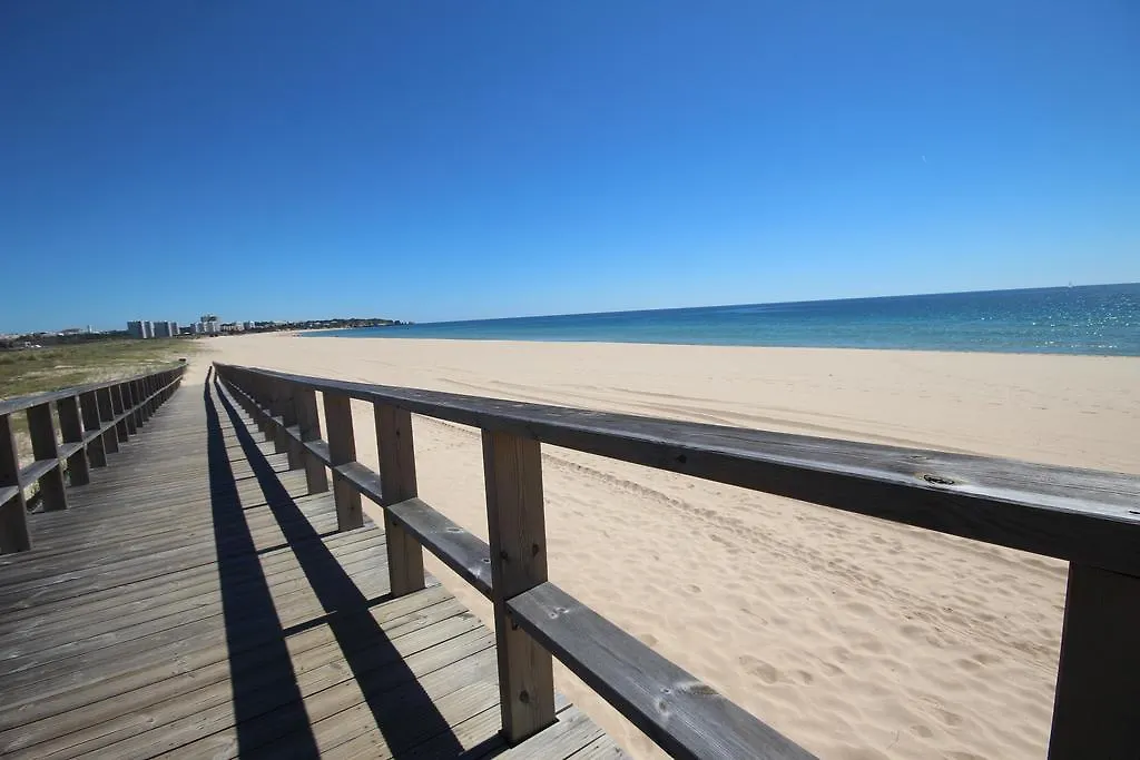 Hospedaria Buganvilia Alvor 0*,  Portugal