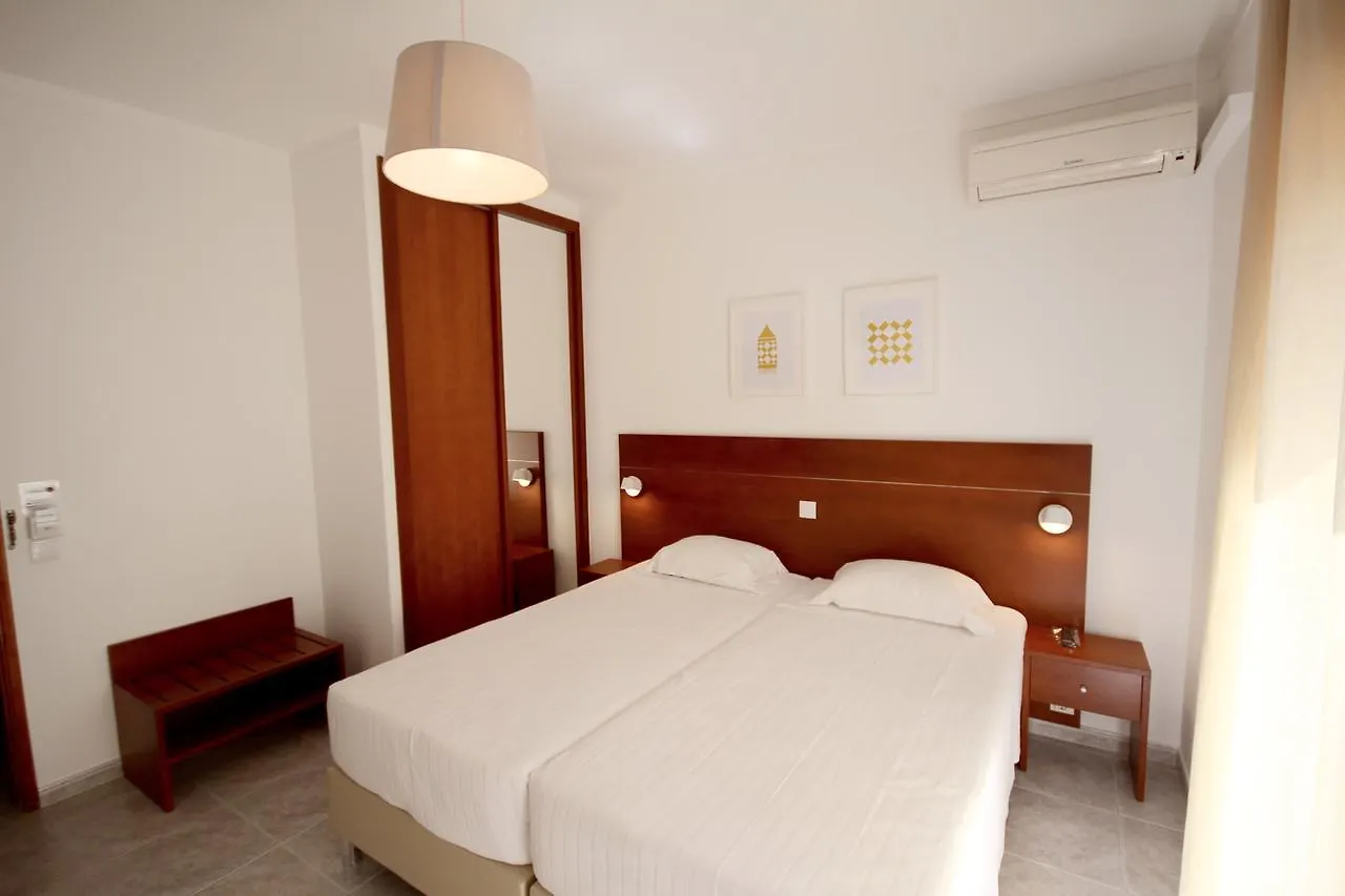 Hospedaria Buganvilia Alvor 0*,  Portugal