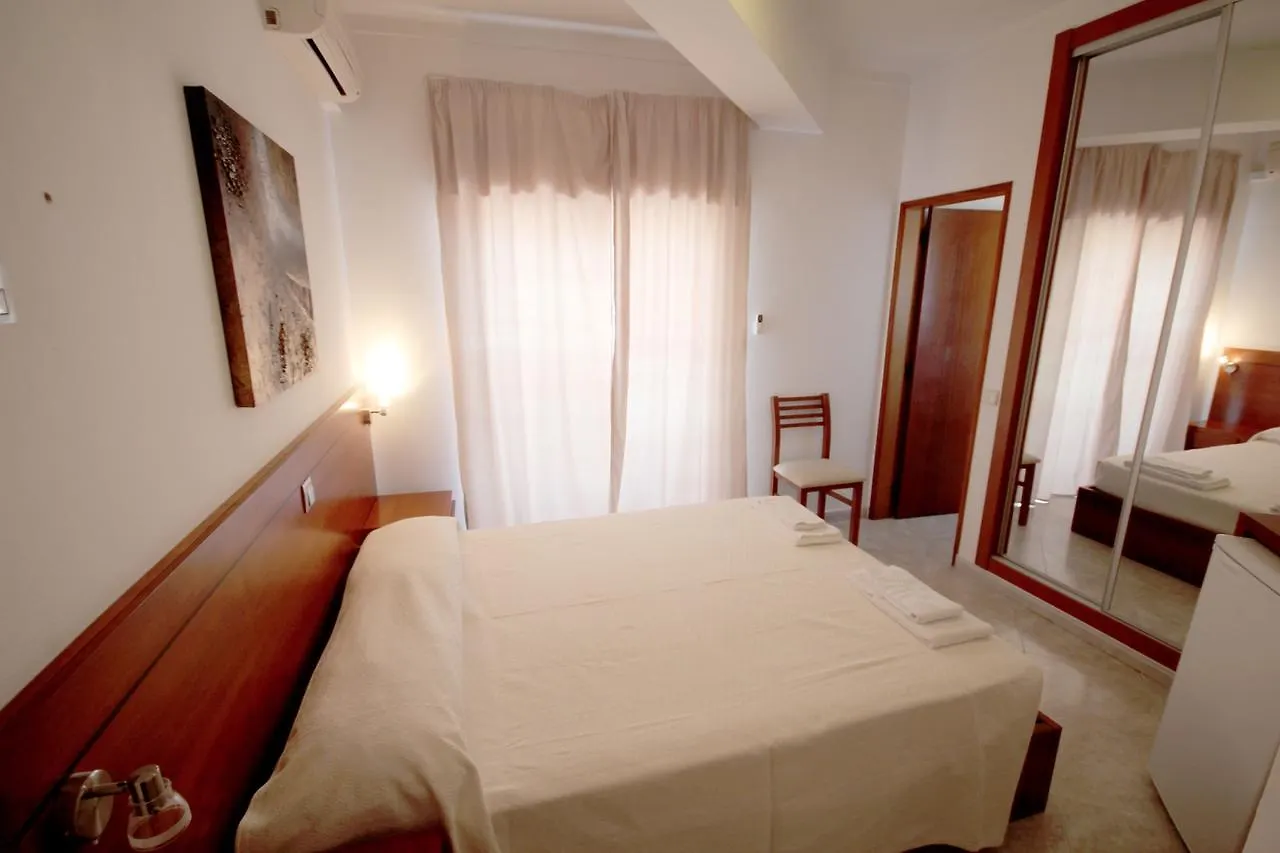 Hospedaria Buganvilia Alvor Maison d'hôtes